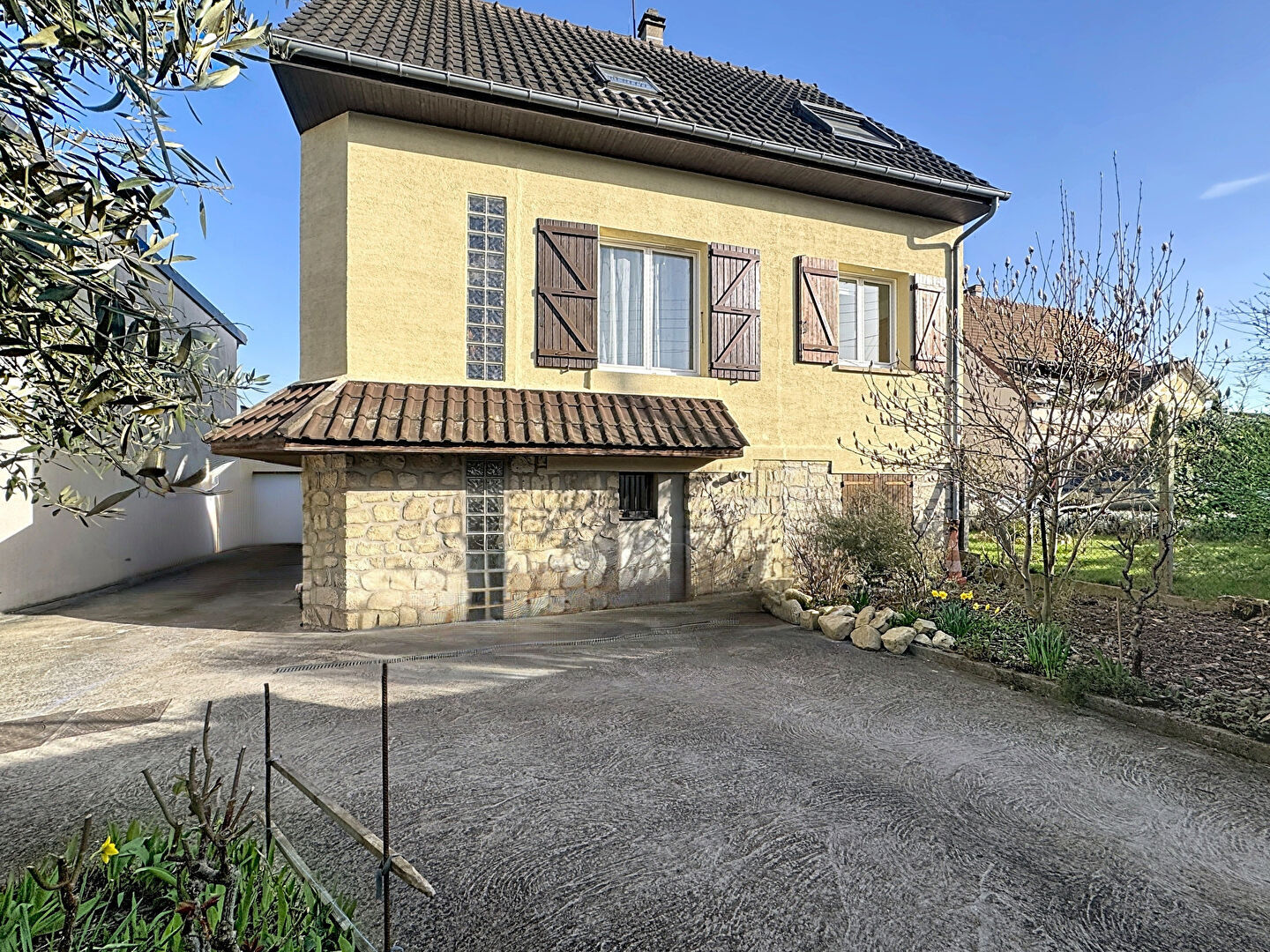 Property view 2