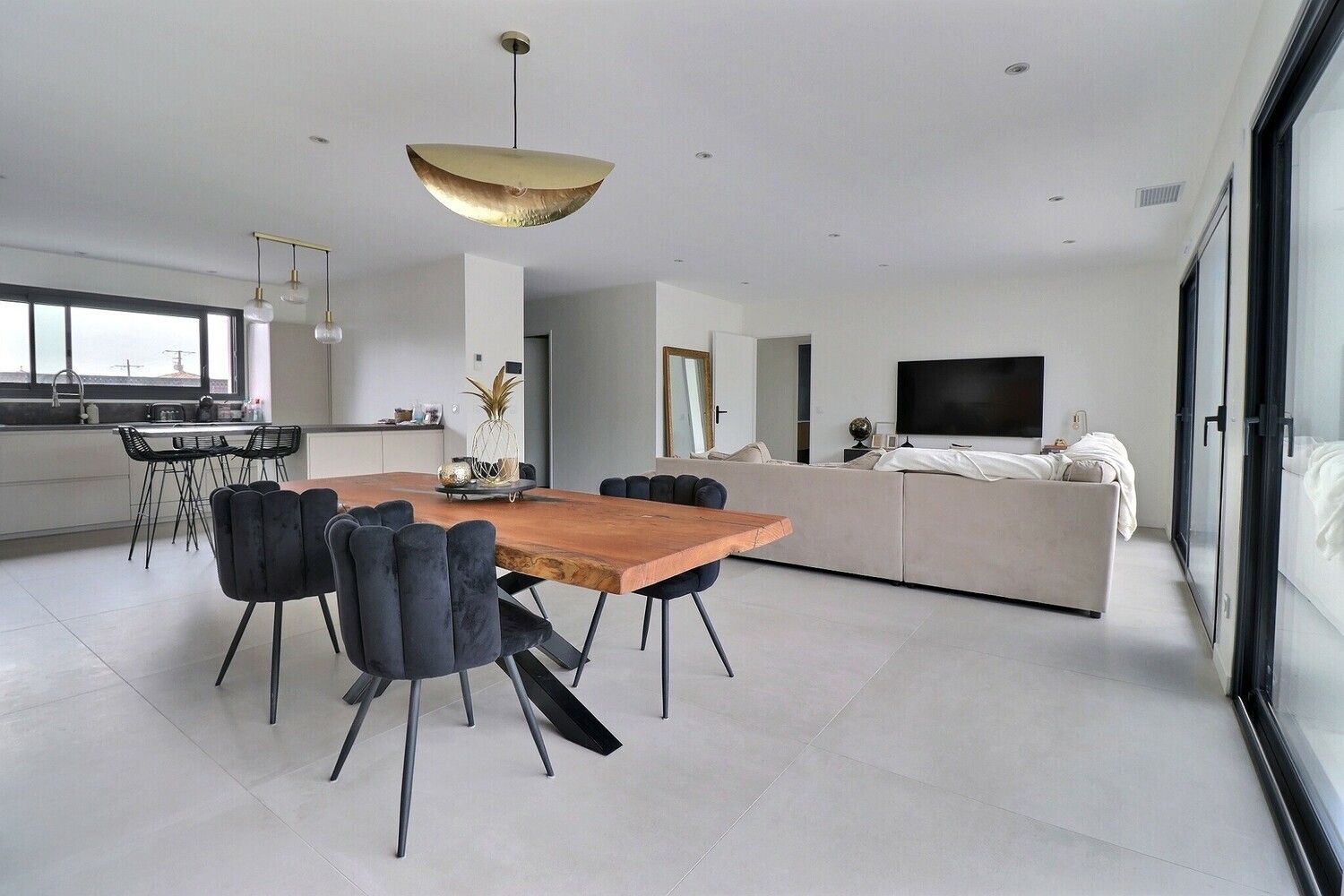 Property view 4