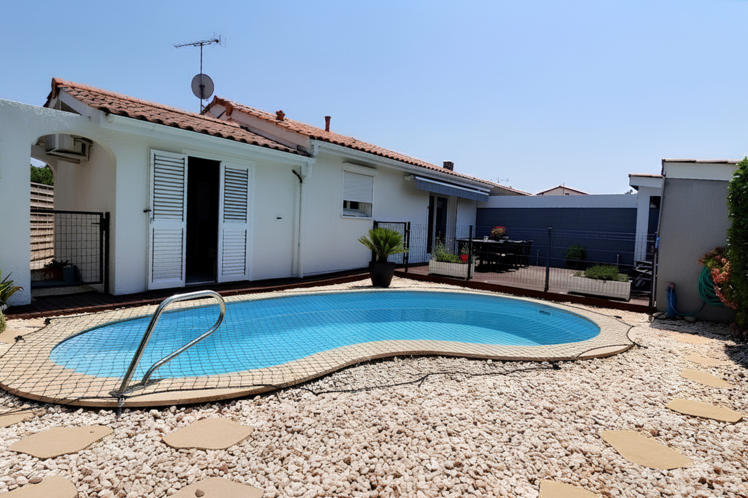 Property view 4